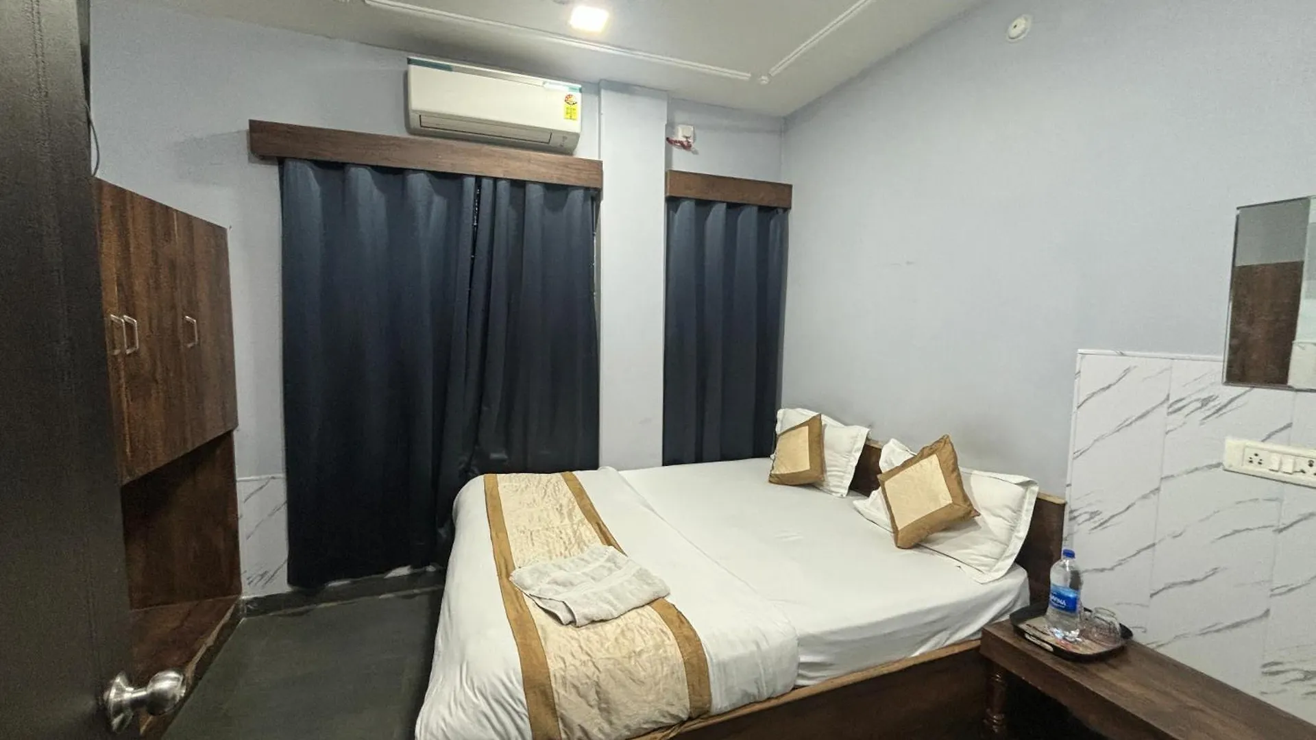 The White House Hotel Varanasi