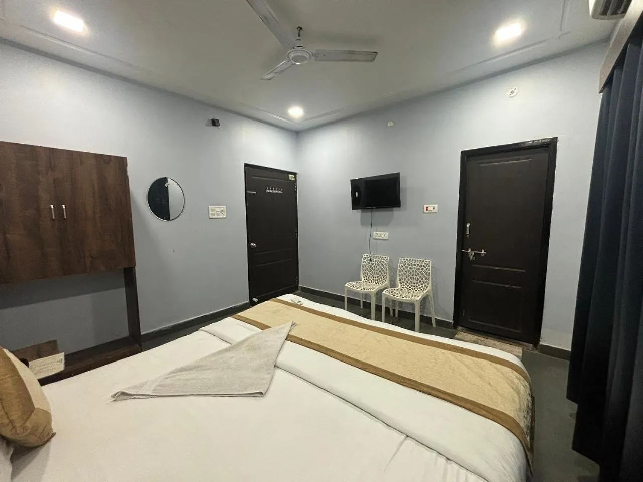 The White House Hotel Varanasi